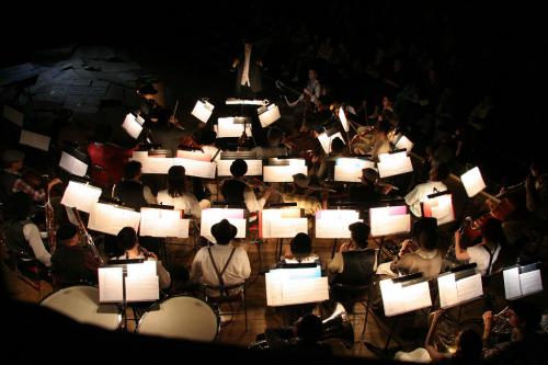Spectacle Pas un clou - Coproduction Orchestre Universitaire -Théâtre universitaire-Chorale universitaire - 26 mai 2006
